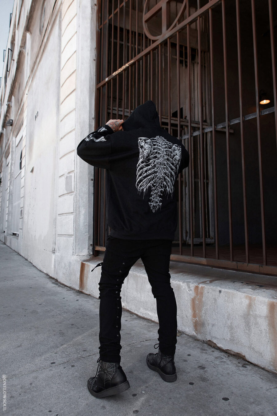 anatomical-skeleton-hoodie.jpg Bleeding Heart Skeleton Hoodie