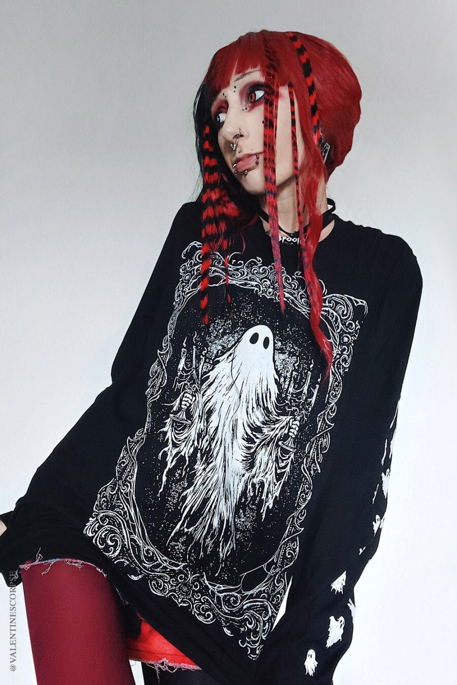 ghost-haunting-t-shirt-graphic-t-shirt-496204.jpg Ghost Haunting T-shirt