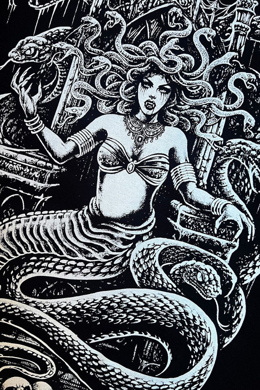 goth-medusa-clothes_02c5c503-fc6b-4d7c-9f6b-bd17b63a49c9.jpg Medusa's Throne T-shirt