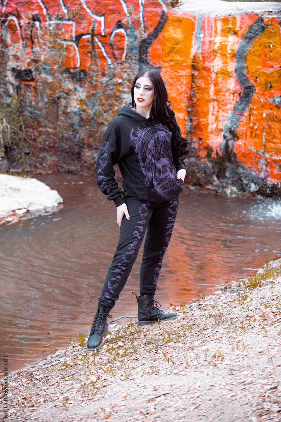 Nevermore Raven Joggers [PURPLE]