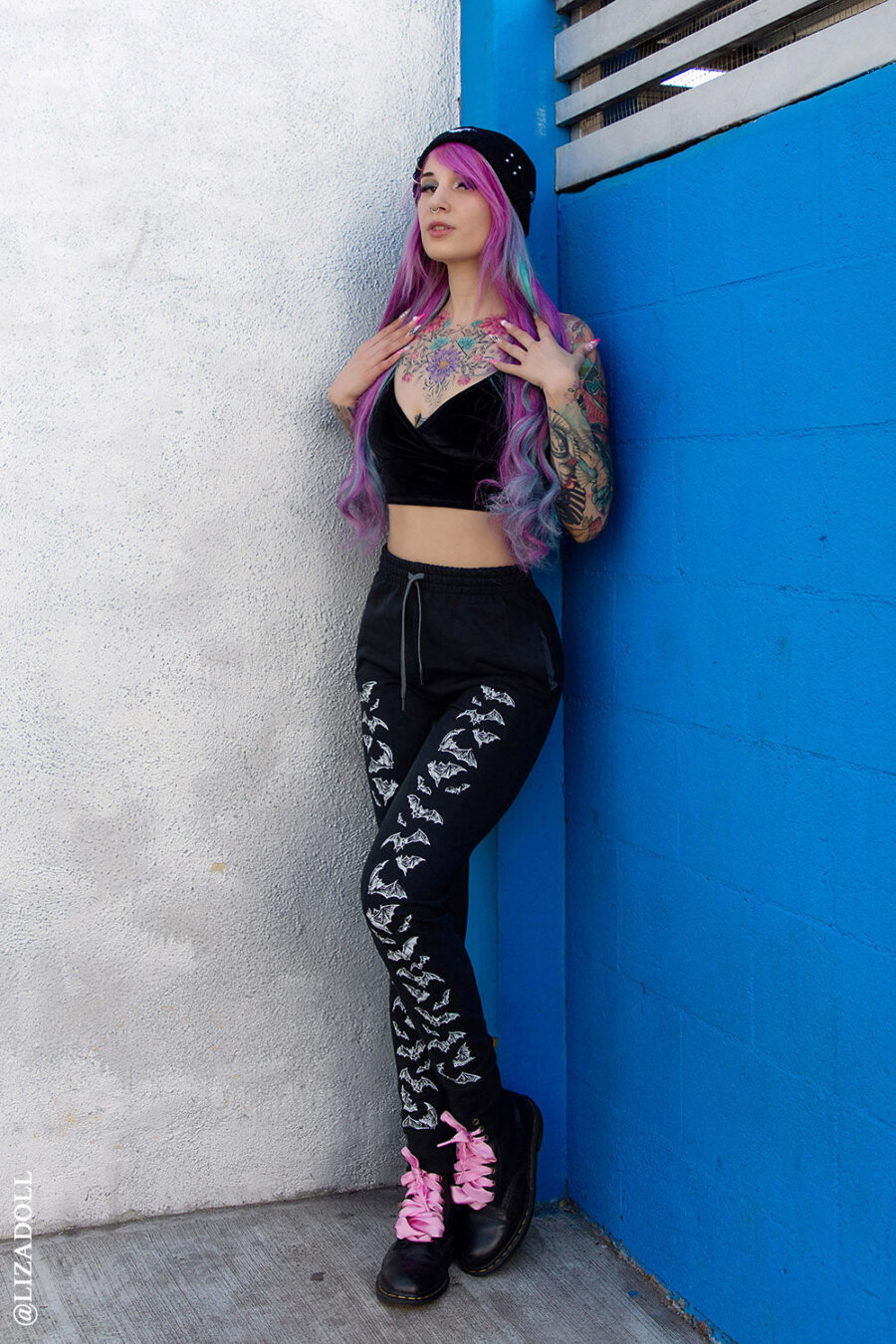 gothic-casual-clothing.jpg Vintage Bat Joggers