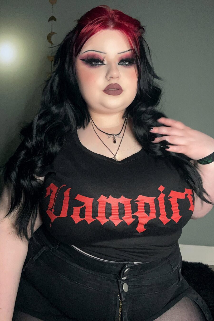 im-a-vampire-t-shirt-graphic-t-shirt-461770.jpg I'm a Vampire T-shirt