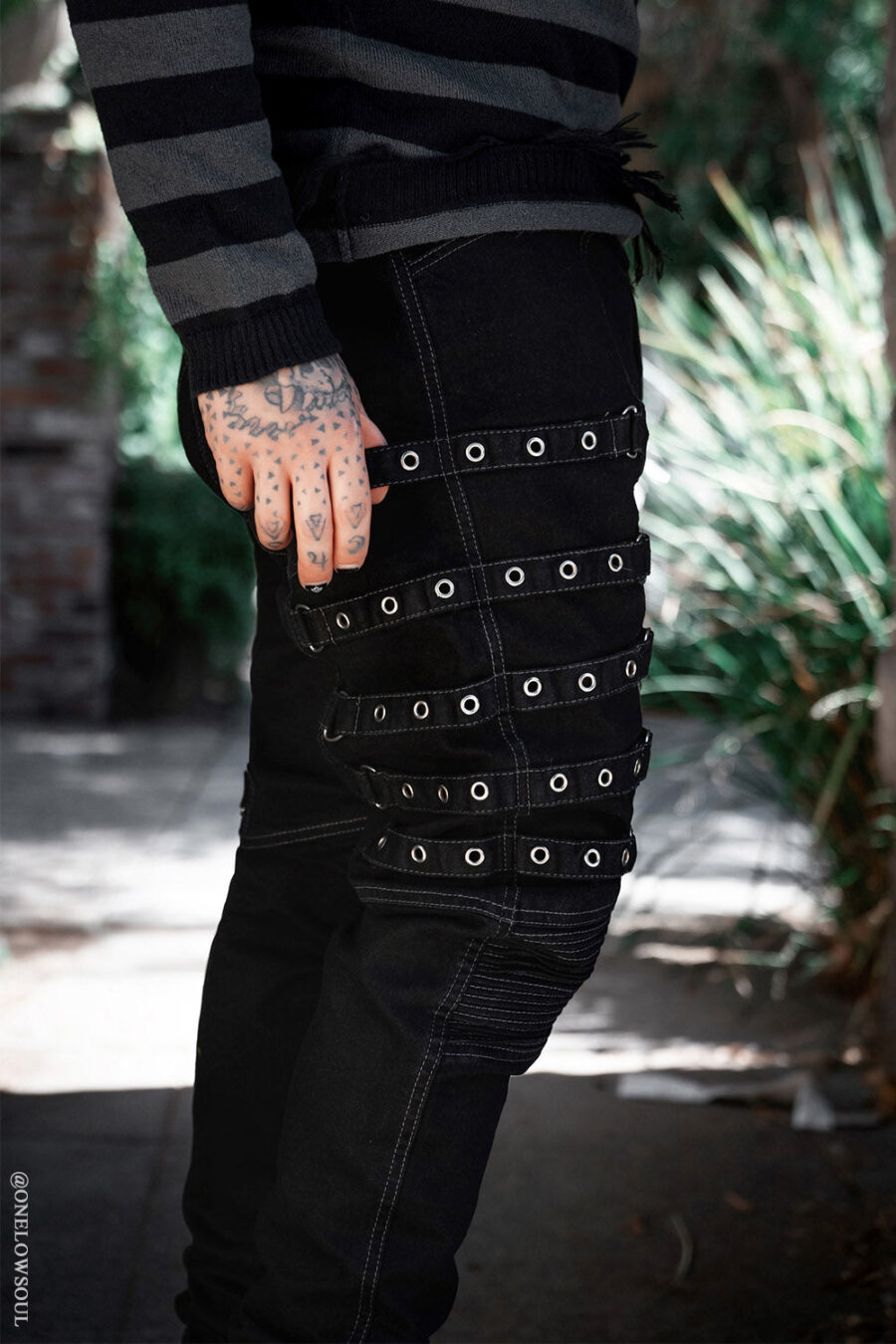 mens-punk-jeans_d172eb93-d8cd-45d4-b107-00a4b4c4a657.jpg Hallowed Ground Strap Pants