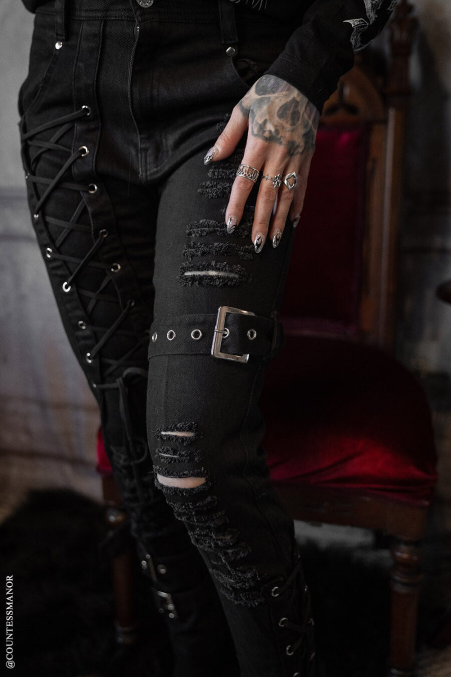 mens-scene-pants_49b0c046-21df-4528-9d22-bb8f0199df6f.jpg Inquisition Shredded Skinny Jeans