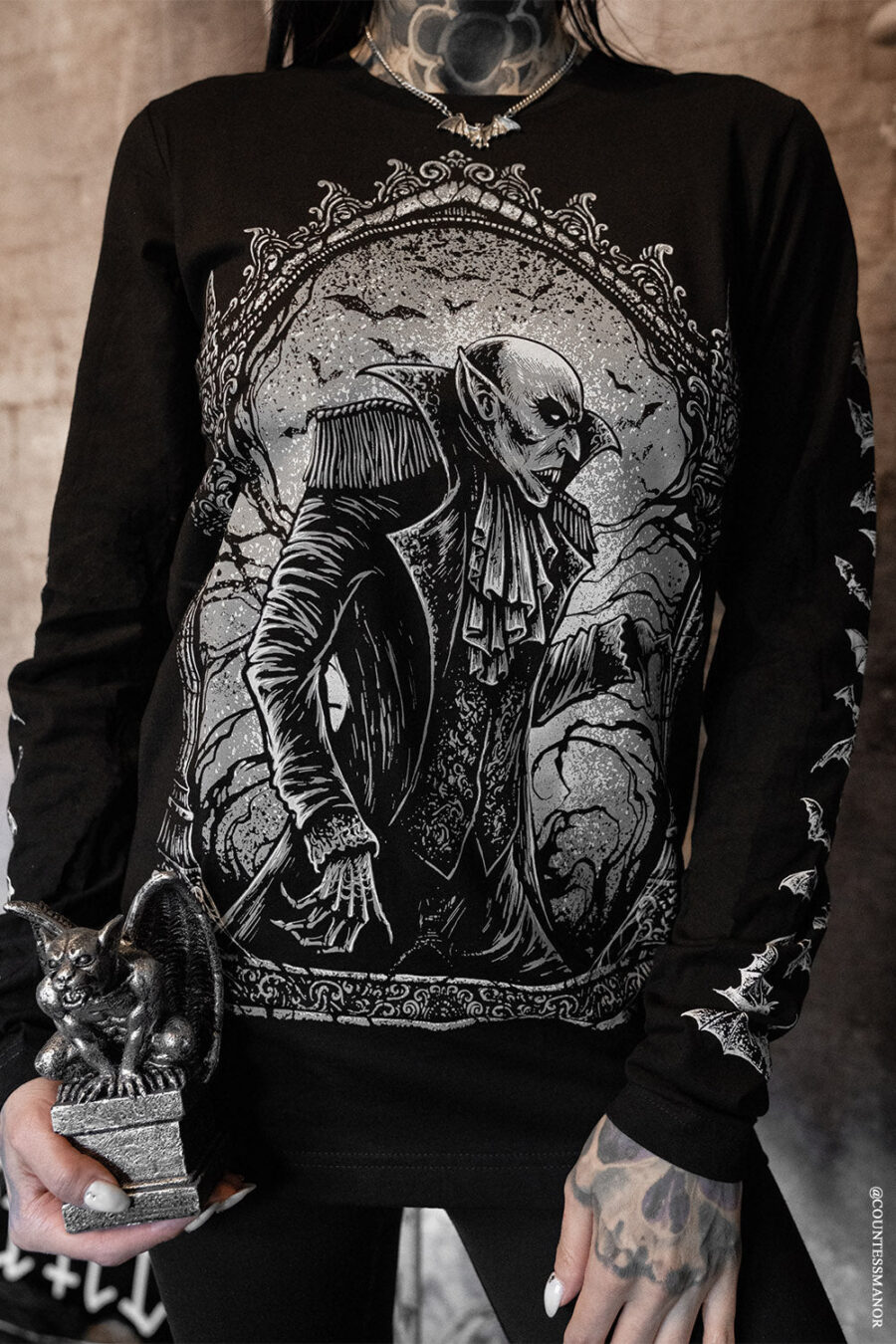 nosferatu-shirt_1e754f84-d64f-4e19-ab56-5b1d0912065b.jpg Tomb of Nosferatu T-shirt