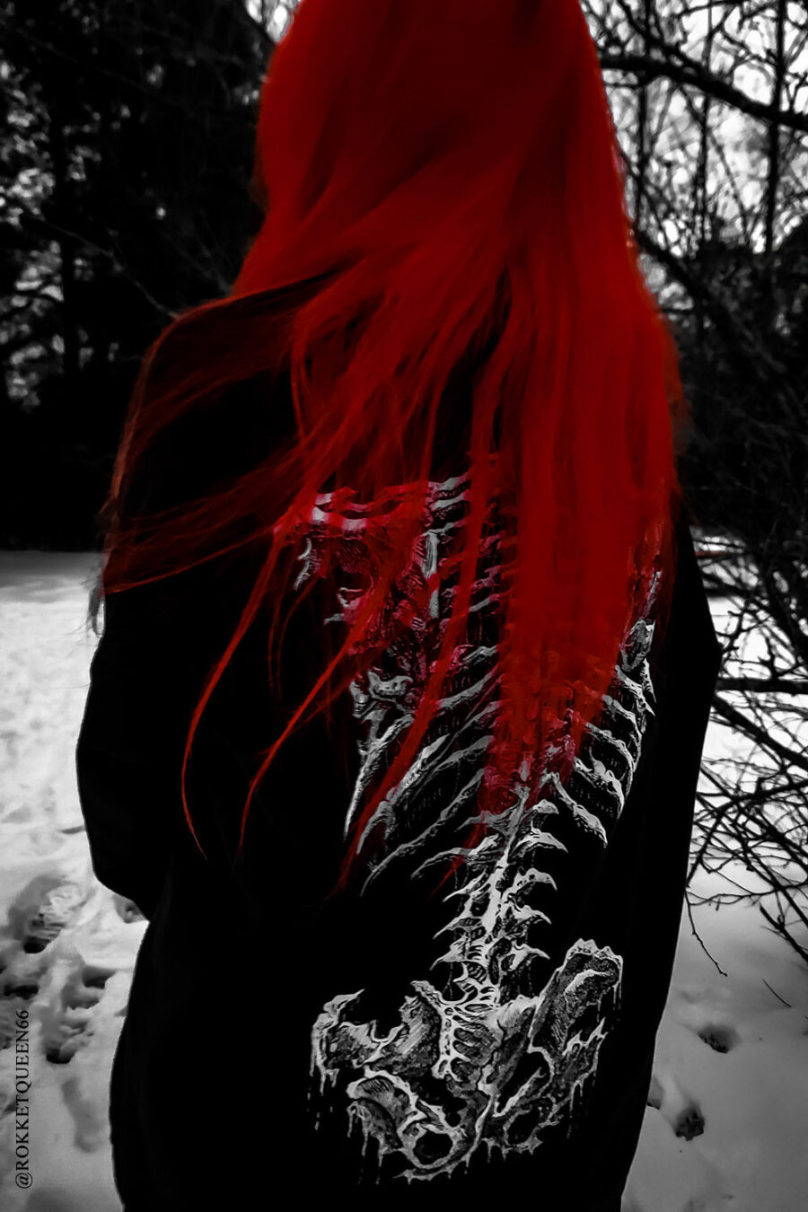 punk-clothes_b63d9a67-ed2c-4ff1-9870-ed576f78ebc8.jpg Bleeding Heart Skeleton Sweatshirt
